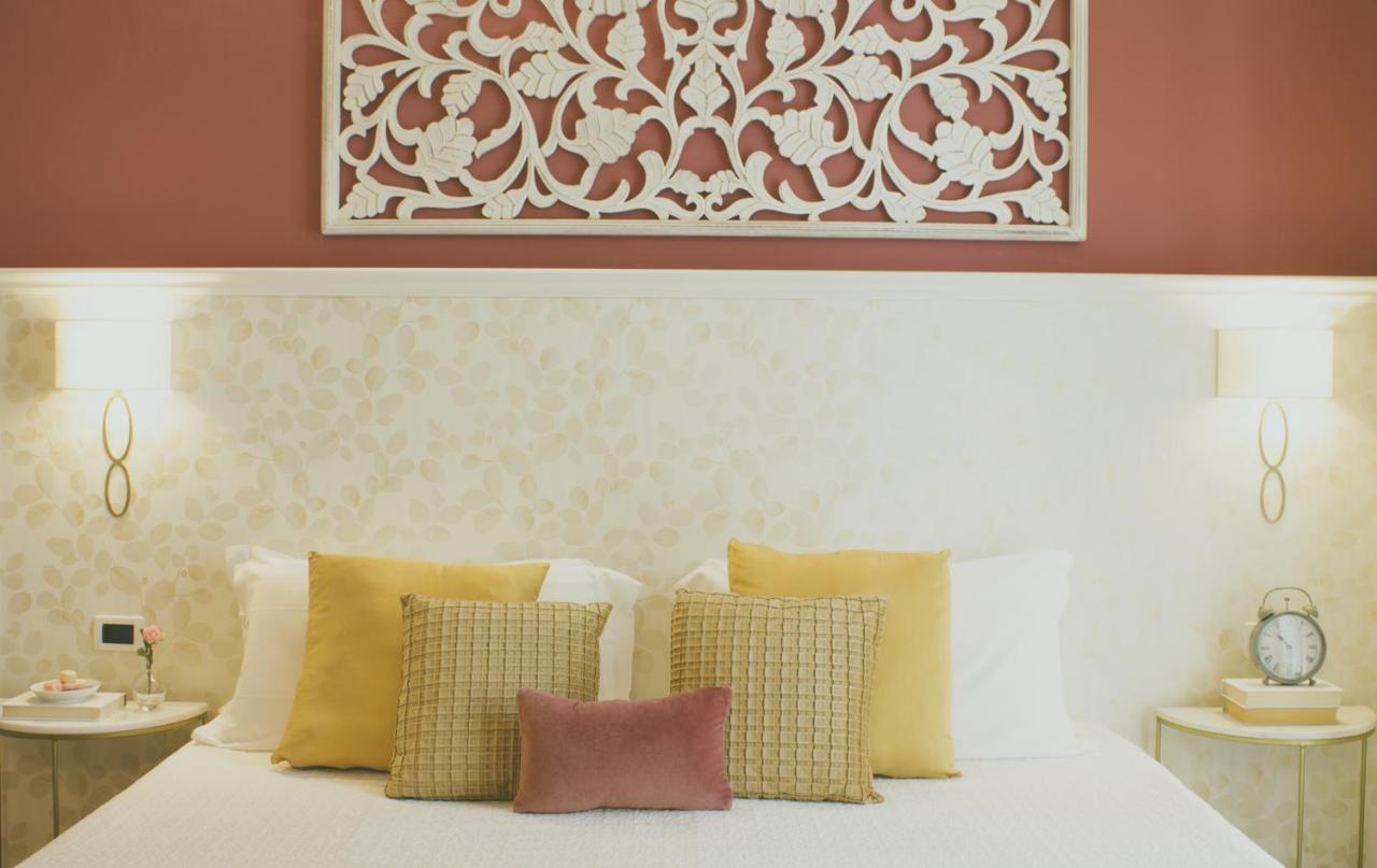 Accanto Al Centro B&B プラート エクステリア 写真