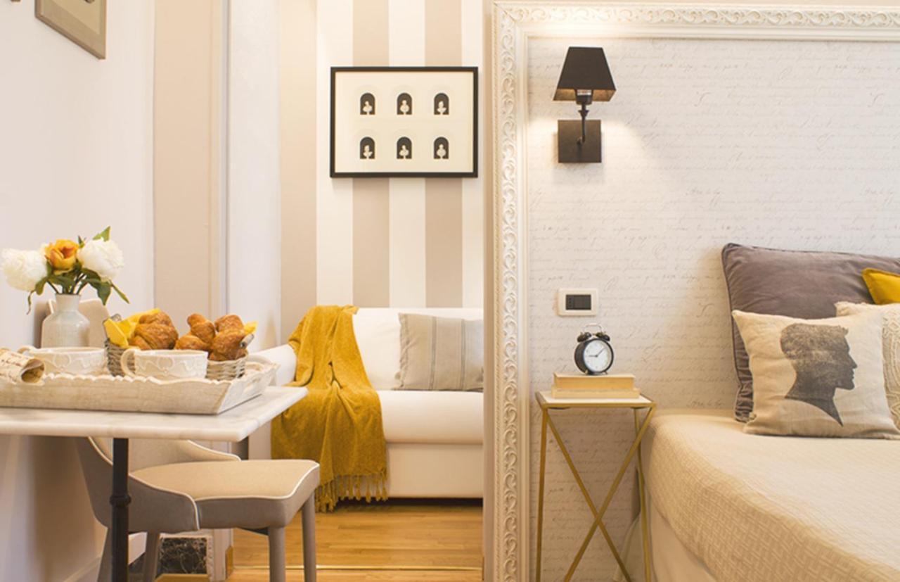 Accanto Al Centro B&B プラート エクステリア 写真
