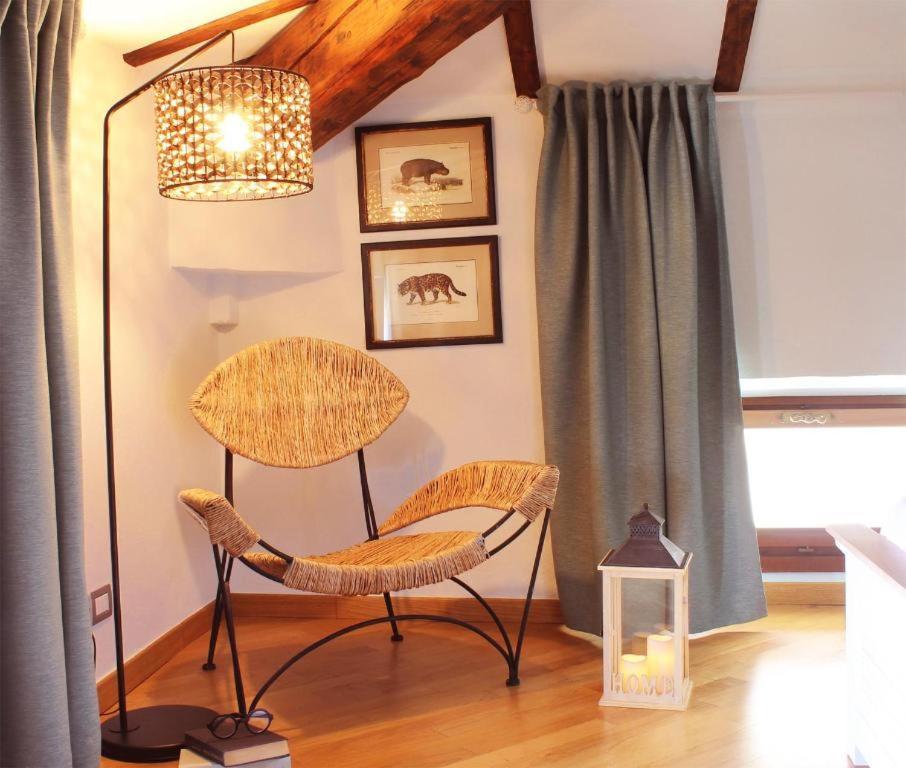 Accanto Al Centro B&B プラート エクステリア 写真