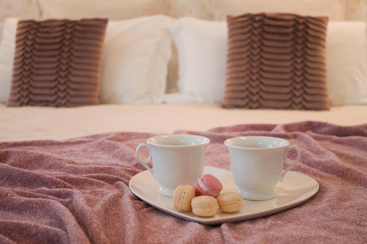 Accanto Al Centro B&B プラート エクステリア 写真